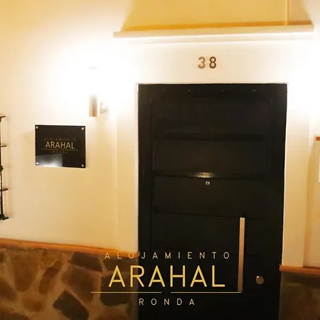 Arahal - *